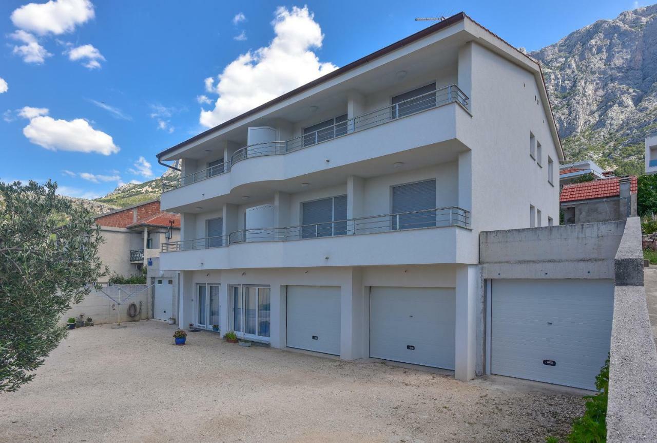Beslic 3* Veliko Brdo (Makarska)