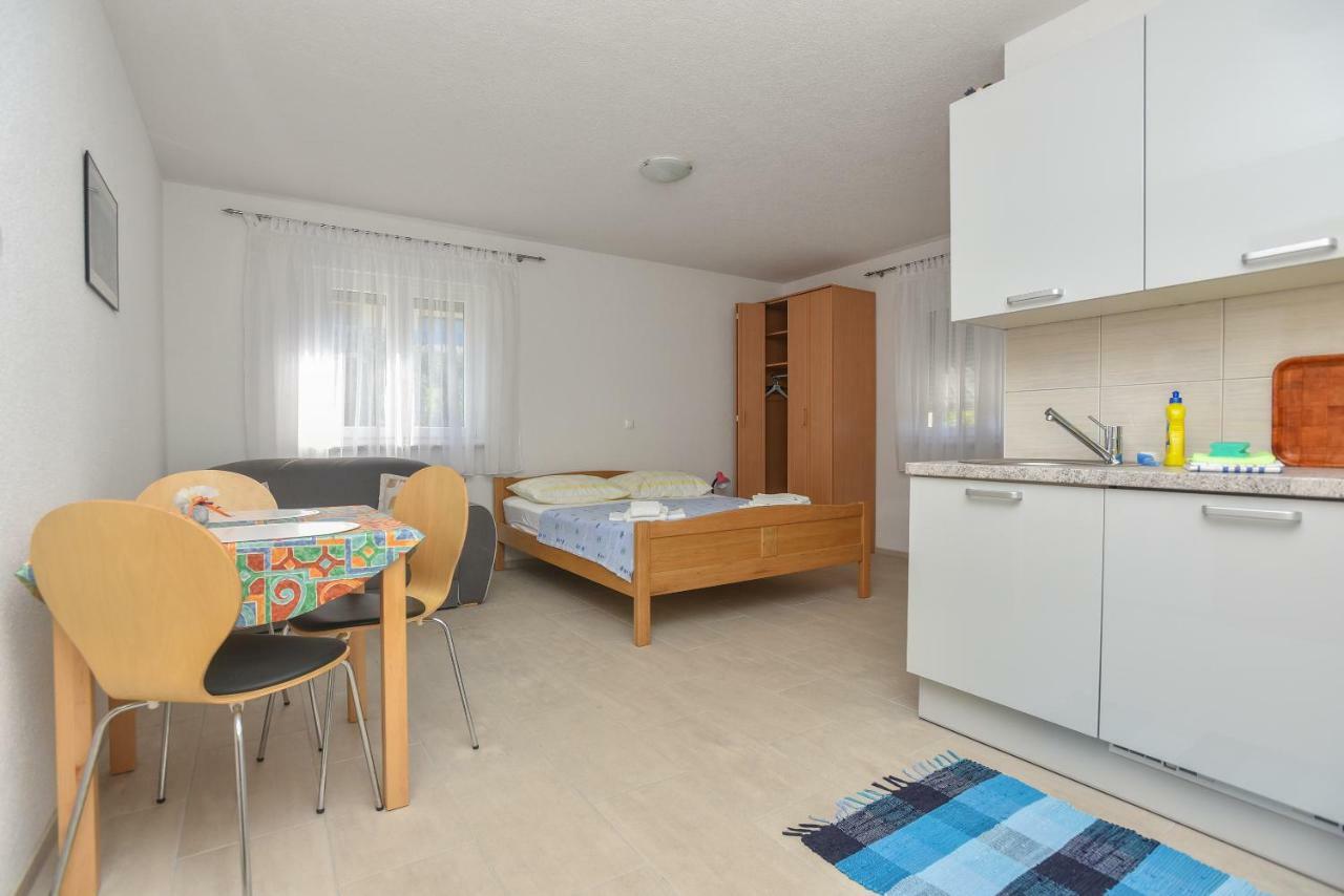 Pensjonat Beslic Veliko Brdo (Makarska)