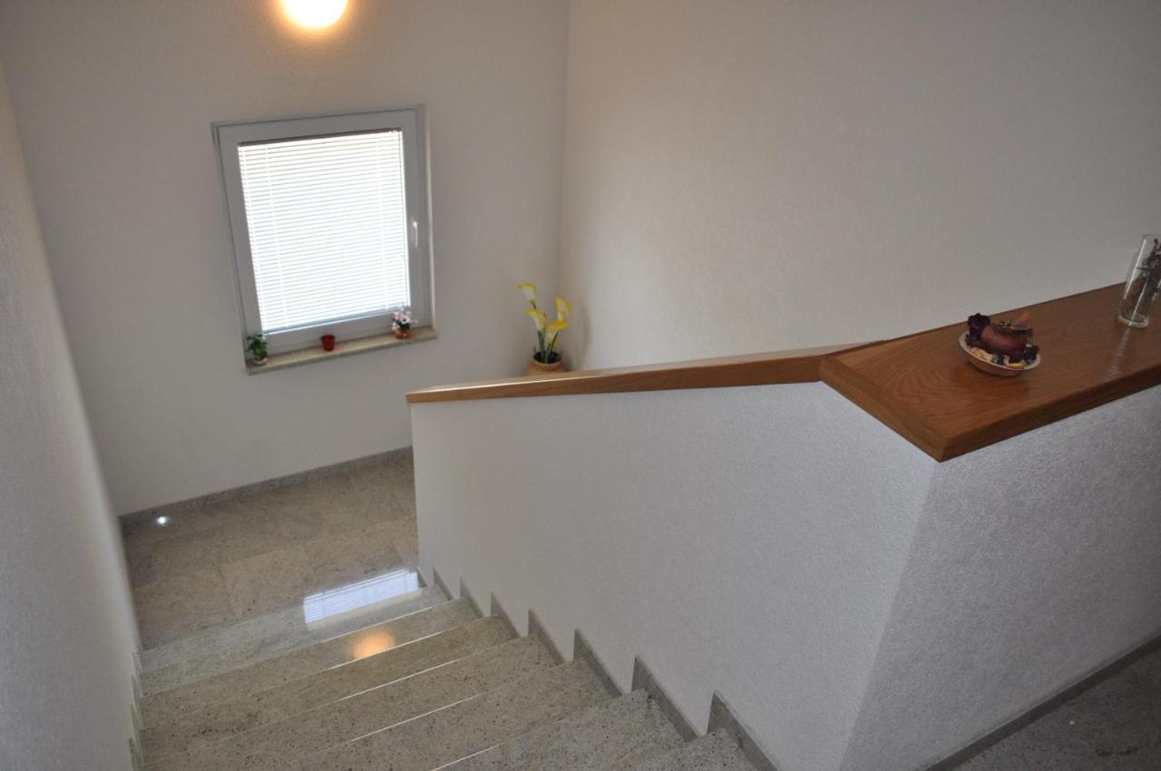 Beslic 3* Veliko Brdo (Makarska)